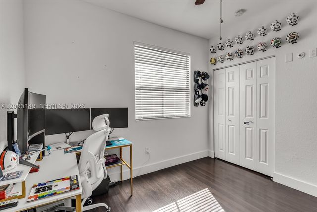 1002 NE 41st Pl, Homestead, FL 33033