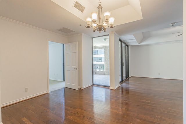 5909 Luther Lane 1502, Dallas, TX 75225