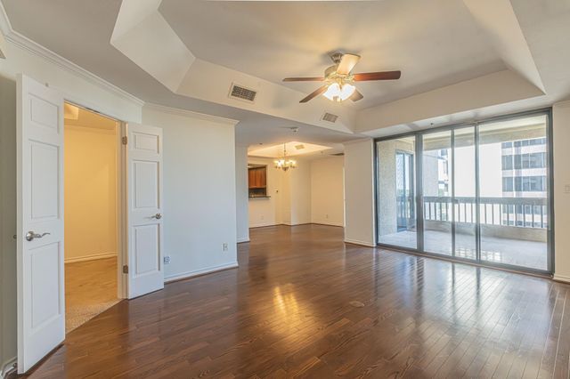 5909 Luther Lane 1502, Dallas, TX 75225