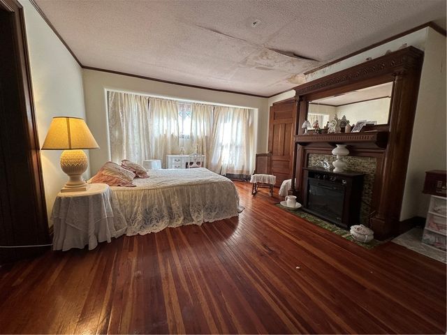 23 North Genesee Street, Geneva City, NY 14456