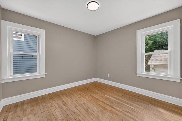 N69W6171 Bridge ROAD, Cedarburg, WI 53012
