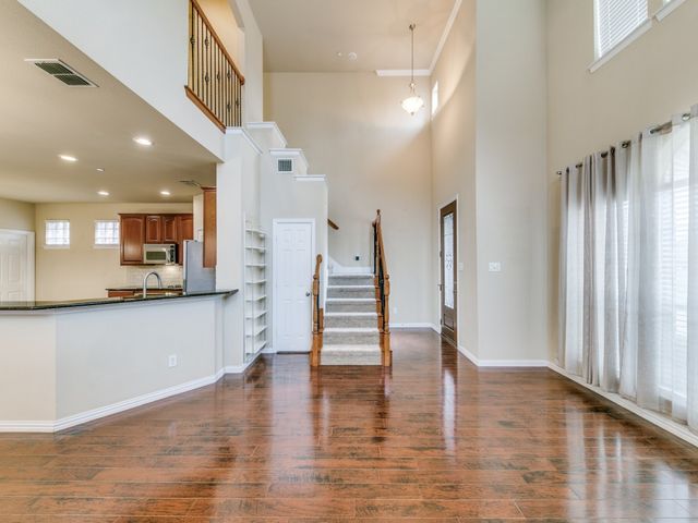 7124 Dry Creek Drive, Plano, TX 75025