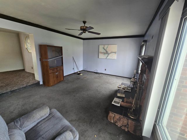 22339 Socia Street, Saint Clair Shores, MI 48082