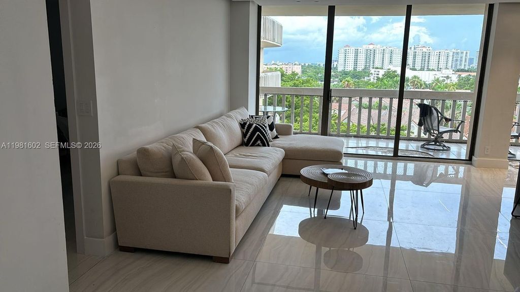 19355 Turnberry Way 5L, Aventura, FL 33180