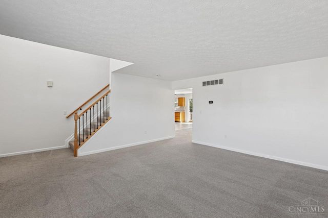 14 Hummingbird Way, Pierce Twp, OH 45102