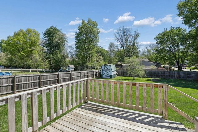 14 Hummingbird Way, Pierce Twp, OH 45102