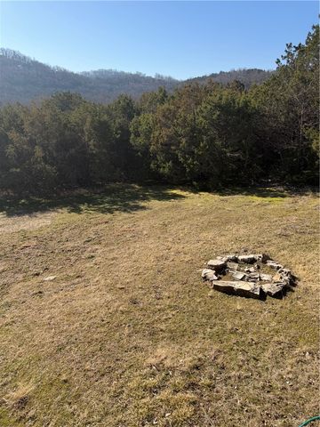 80 Table Rock Drive, Holiday Island, AR 72631