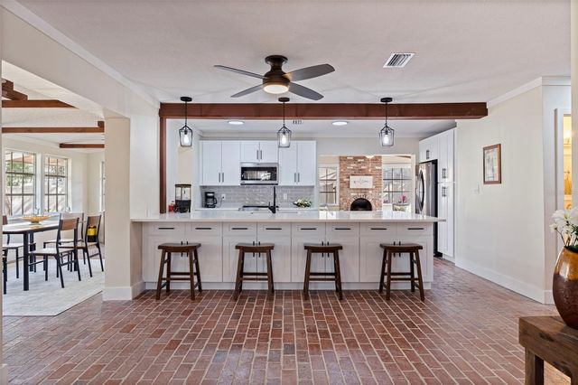 2901 PELHAM ROAD N, St Petersburg, FL 33710