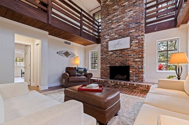 2901 PELHAM ROAD N, St Petersburg, FL 33710