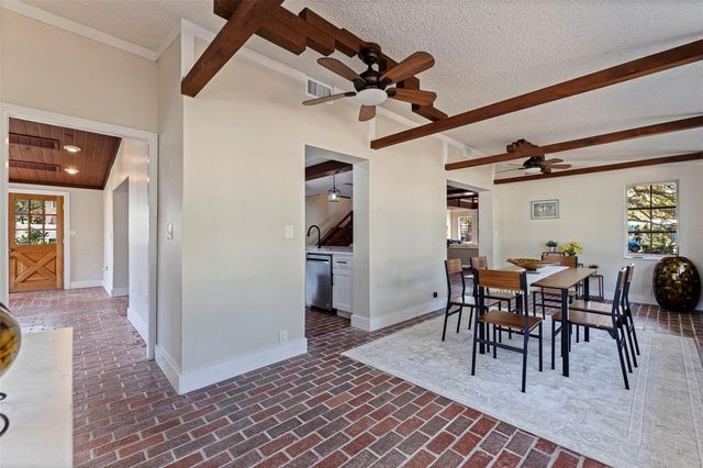 2901 PELHAM ROAD N, St Petersburg, FL 33710