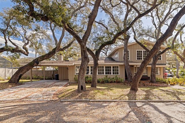 2901 PELHAM ROAD N, St Petersburg, FL 33710