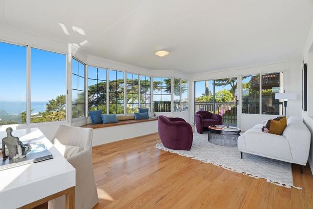 14 Cragmont Court, Pacifica, CA 94044