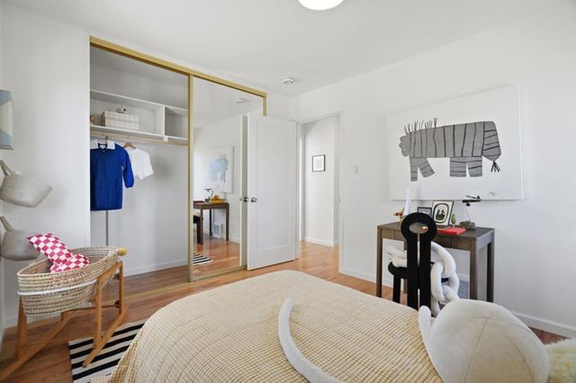 14 Cragmont Court, Pacifica, CA 94044