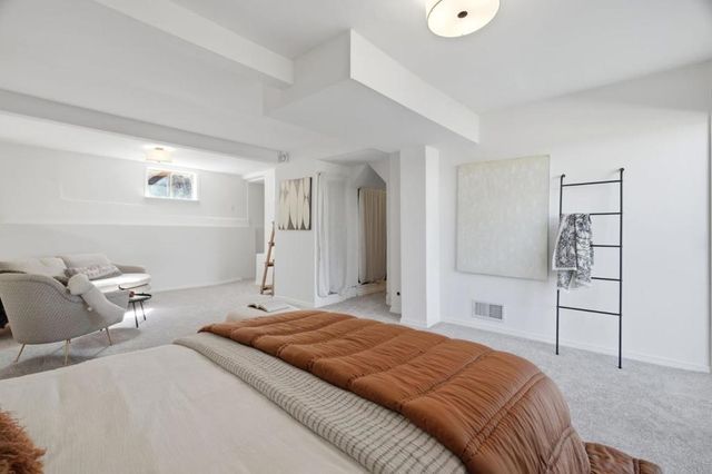 14 Cragmont Court, Pacifica, CA 94044