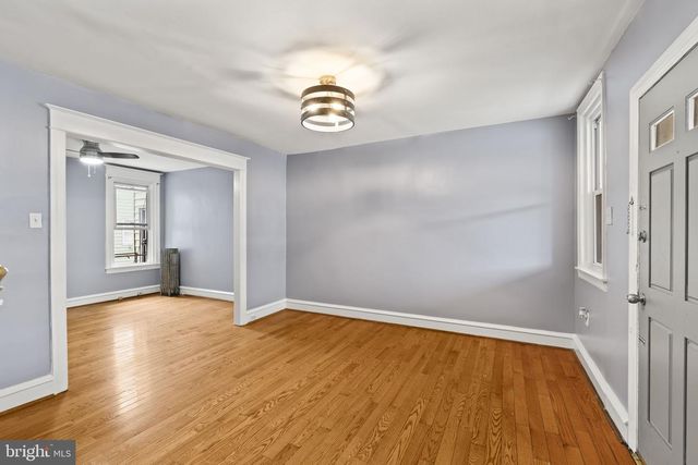 532 E CHELTENHAM AVE, Philadelphia, PA 19120