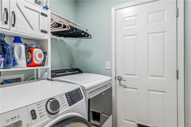 509 Collington Drive, Mebane, NC 27302