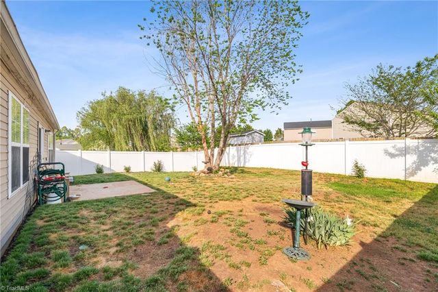 509 Collington Drive, Mebane, NC 27302