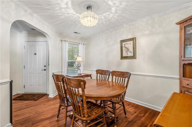 509 Collington Drive, Mebane, NC 27302