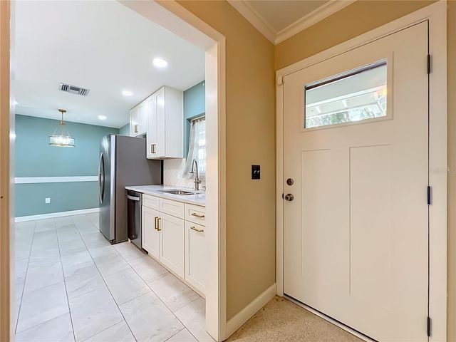 1534 LEEWAY AVENUE, Orlando, FL 32810