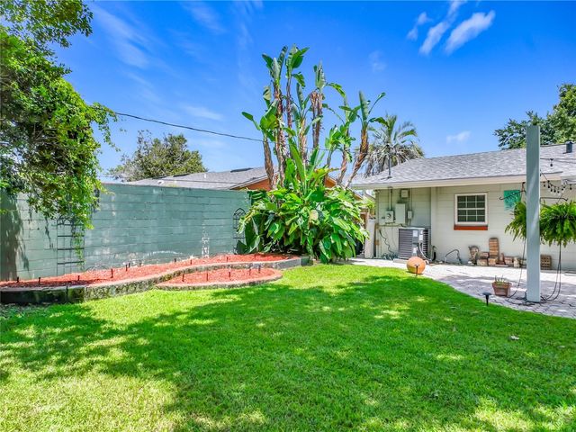 1534 LEEWAY AVENUE, Orlando, FL 32810
