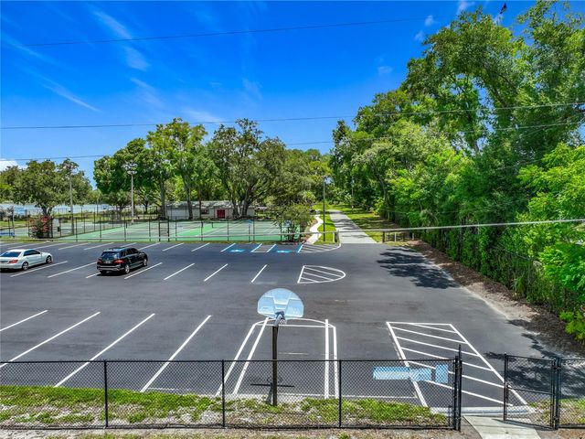 1534 LEEWAY AVENUE, Orlando, FL 32810