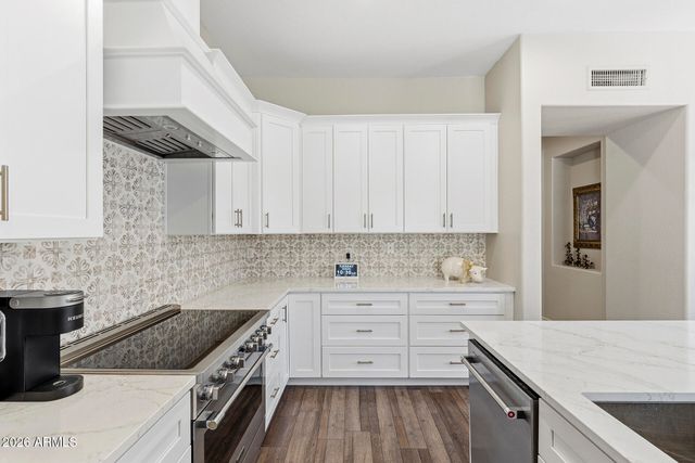 41014 N REPUBLIC Way, Anthem, AZ 85086