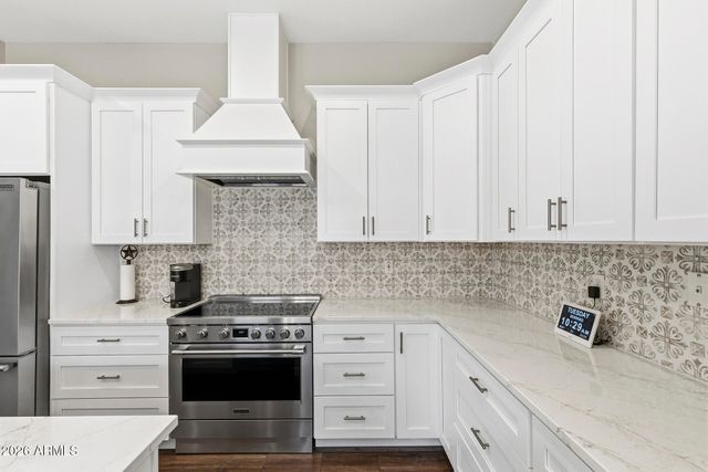 41014 N REPUBLIC Way, Anthem, AZ 85086