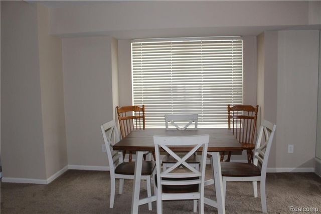 157 W Kenilworth Avenue, Royal Oak, MI 48067
