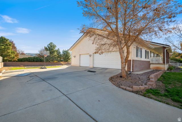 331 S 1230 W, Hurricane, UT 84737