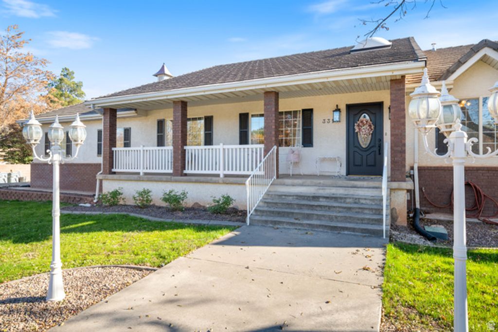 331 S 1230 W, Hurricane, UT 84737