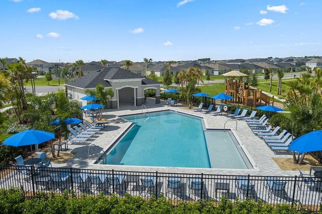 710 STONEY POINT CIRCLE, Davenport, FL 33896
