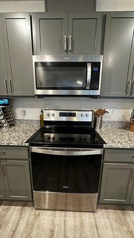 710 STONEY POINT CIRCLE, Davenport, FL 33896