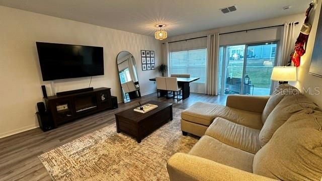 710 STONEY POINT CIRCLE, Davenport, FL 33896