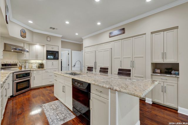 8 Trophy, New Braunfels, TX 78132