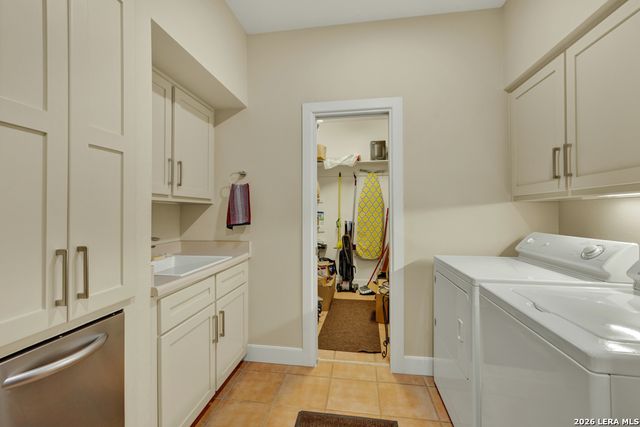 8 Trophy, New Braunfels, TX 78132