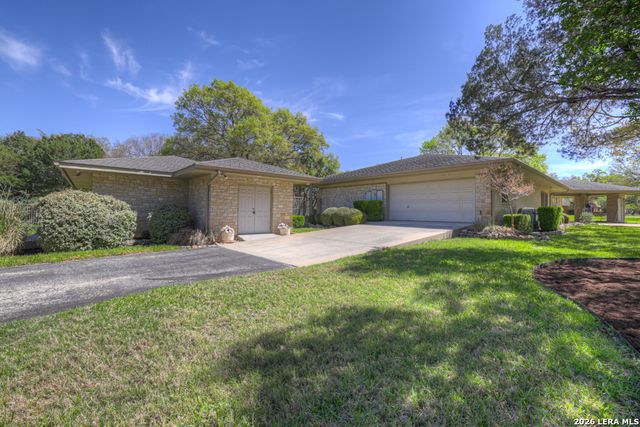 8 Trophy, New Braunfels, TX 78132