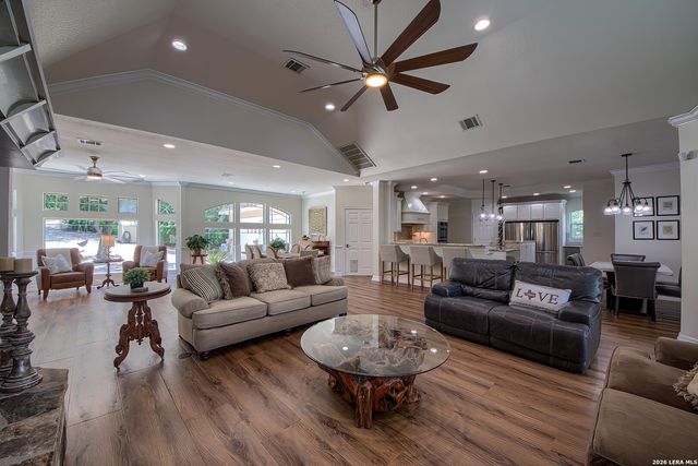 613 N ROLLING VW, San Antonio, TX 78253