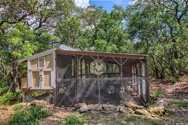 613 N ROLLING VW, San Antonio, TX 78253