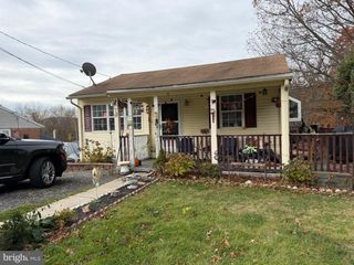 1311 BUTTER LN, Reading, PA 19606