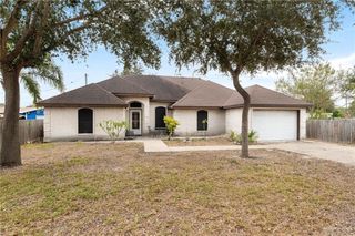2101 Happy Street, Mission, TX 78573