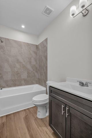 2592 Butlers Green Circle 9, Chattanooga, TN 37421