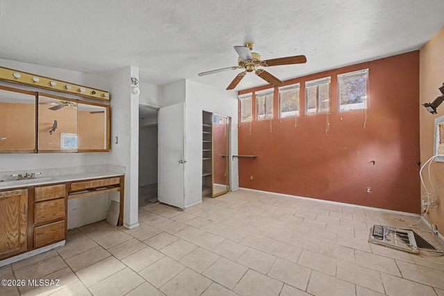 1934 S Avenida Planeta, Tucson, AZ 85710