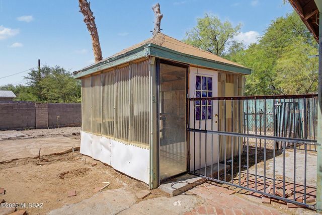 1934 S Avenida Planeta, Tucson, AZ 85710