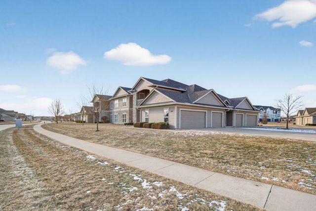 2506 NE Oak Drive 2, Ankeny, IA 50021