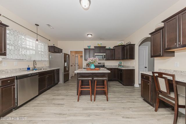 604 Coral Reef Court, Sneads Ferry, NC 28460