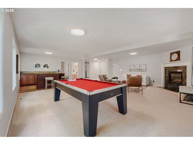 9663 Nw RANDALL Ln, Portland, OR 97229