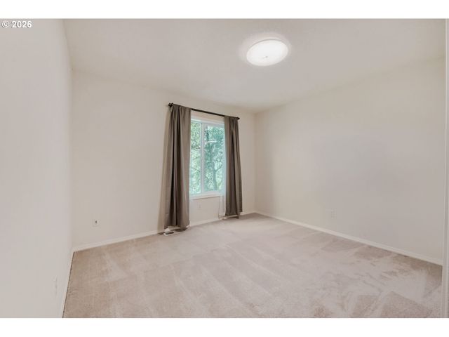 9663 Nw RANDALL Ln, Portland, OR 97229