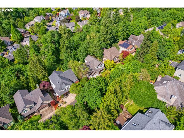 9663 Nw RANDALL Ln, Portland, OR 97229