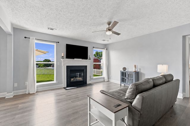 199 Vintage Cir, Hendersonville, TN 37075