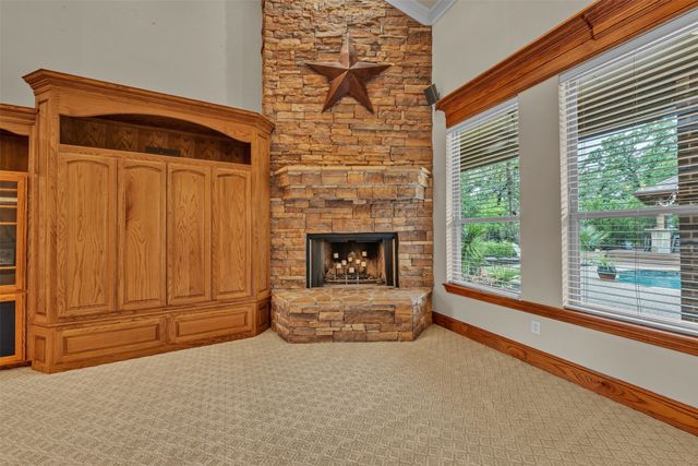 140 Eagles Peak Lane, Double Oak, TX 75077